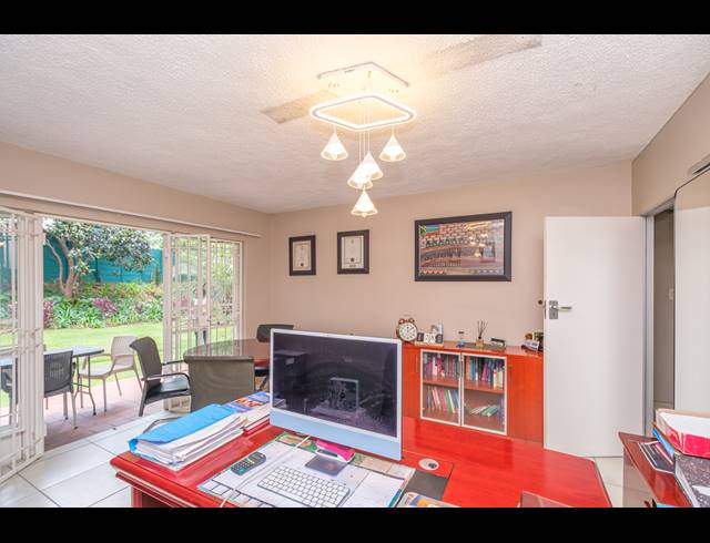 80M² OFFICE FOR SALE IN BORDEAUX